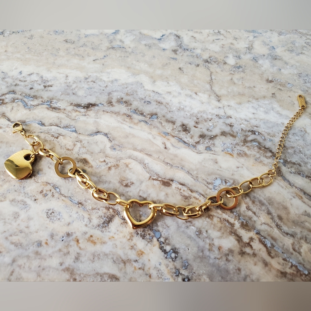 Bracelet - Picture 2 of 6
